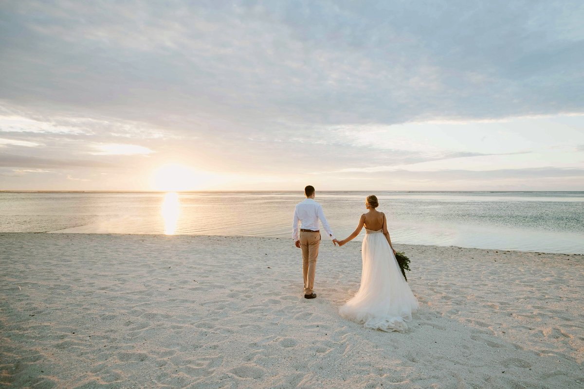 Budget Wedding Planning Checklist & Timeline | Ultimate Guide