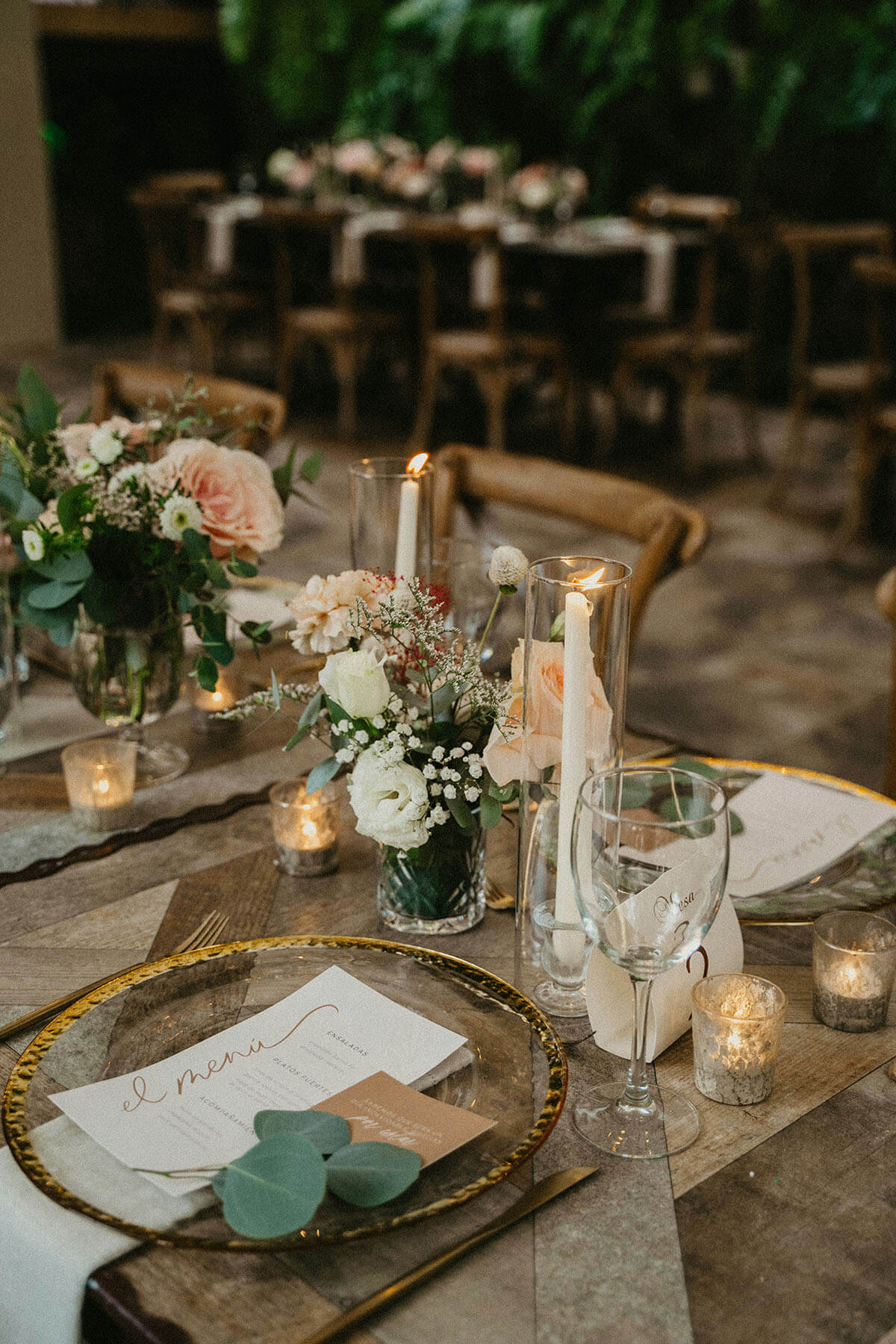 12 Smart Ways to Save Money on Wedding Rentals