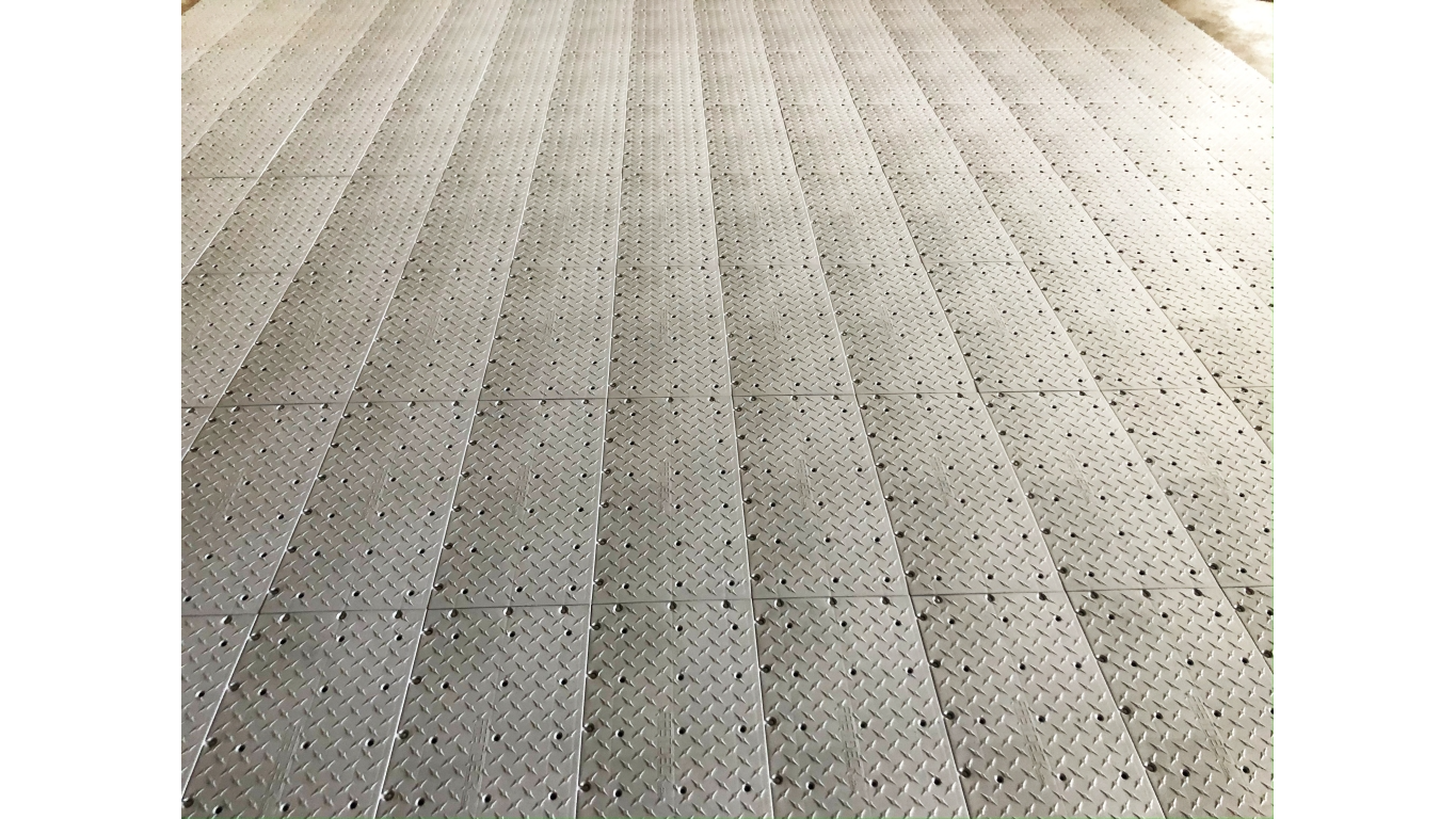 Sub Floor (18X18)