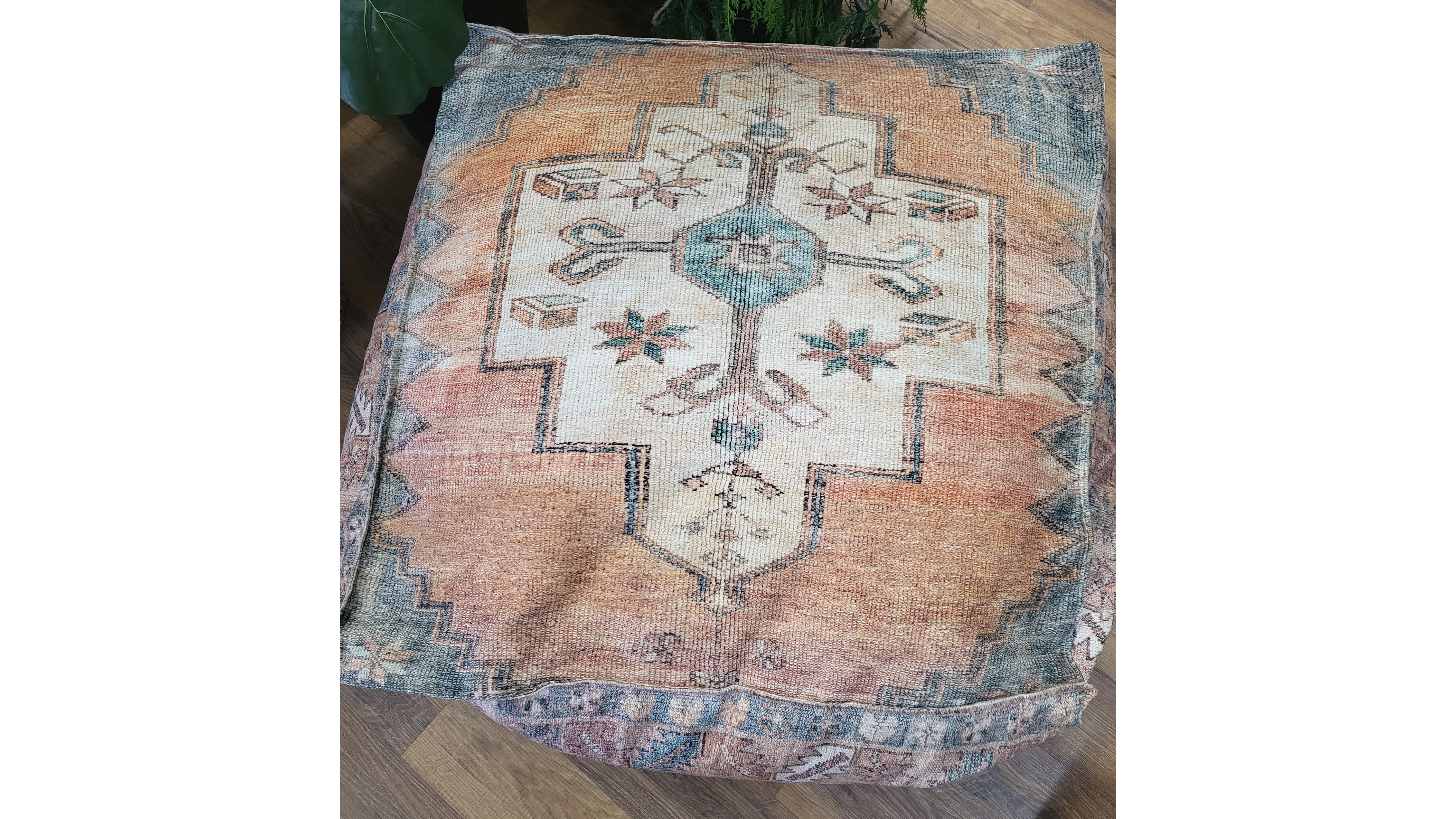 Mega Floor Pouf