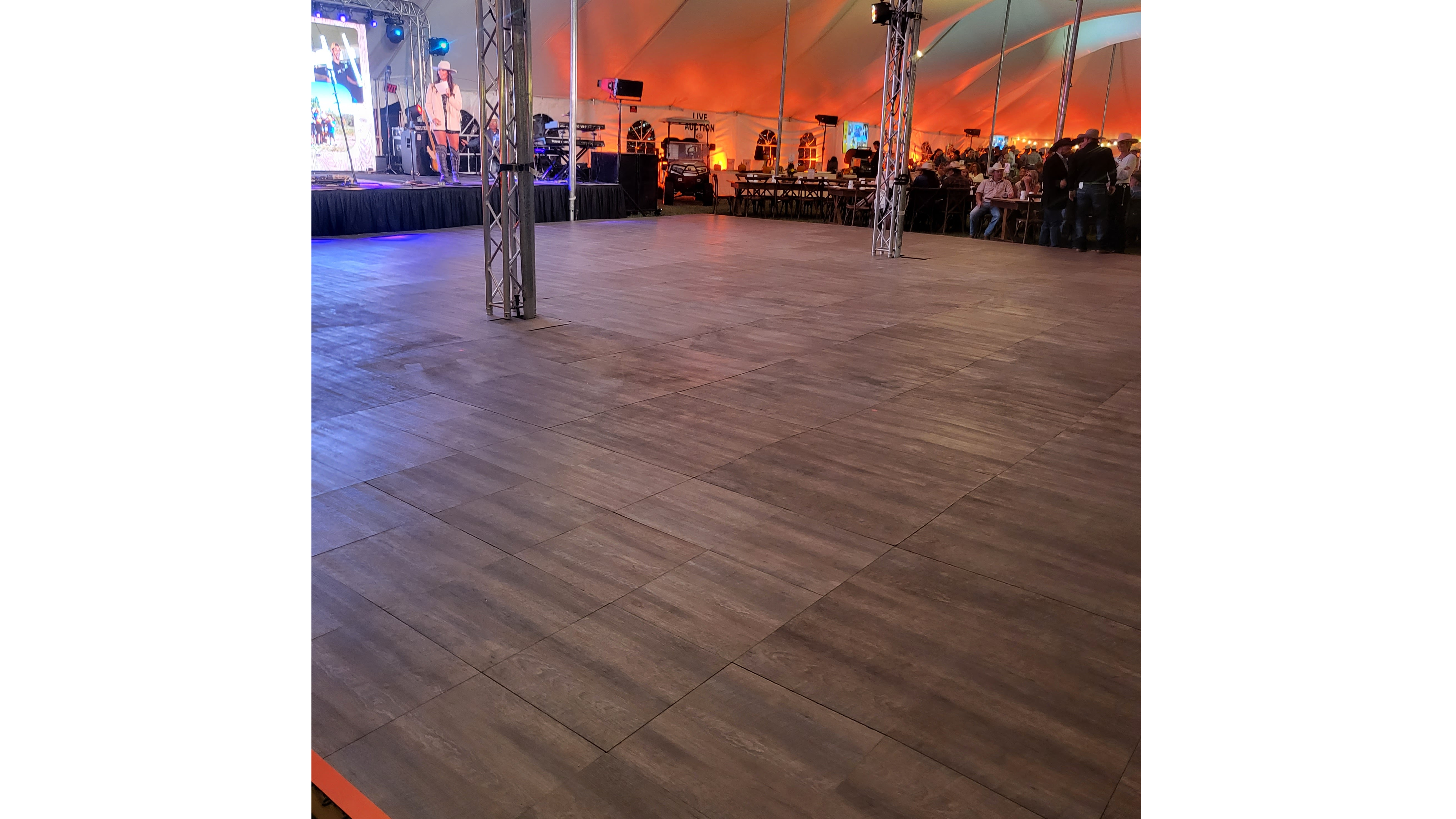 42x42 Dance floor 