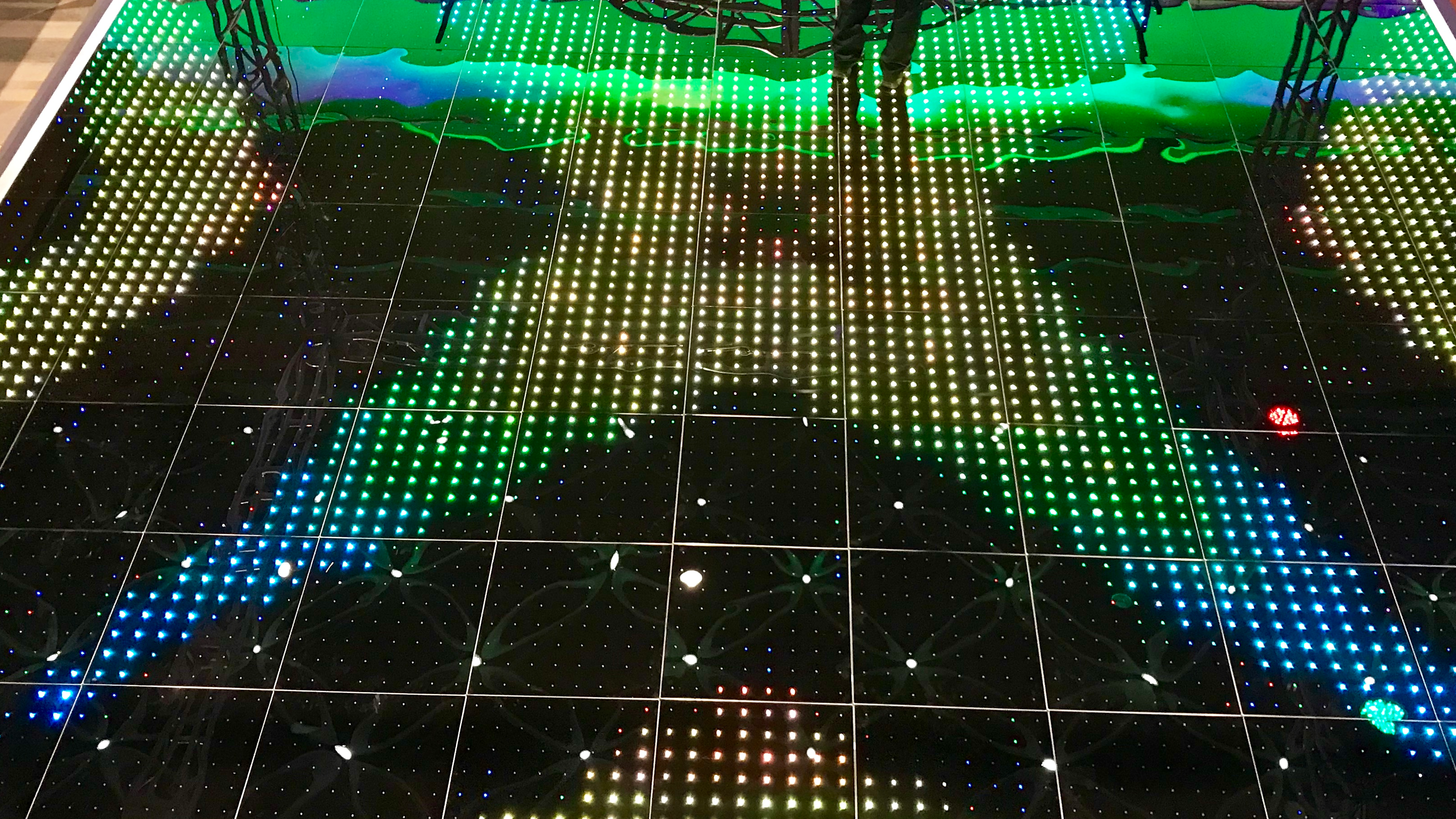 LED VIDEO Dance Floor  - 16' x 16'