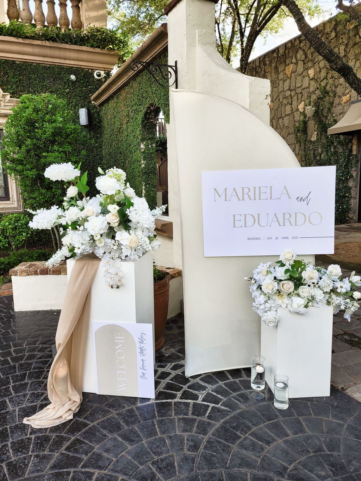 Houston Courtyard Ceremony Inspiration