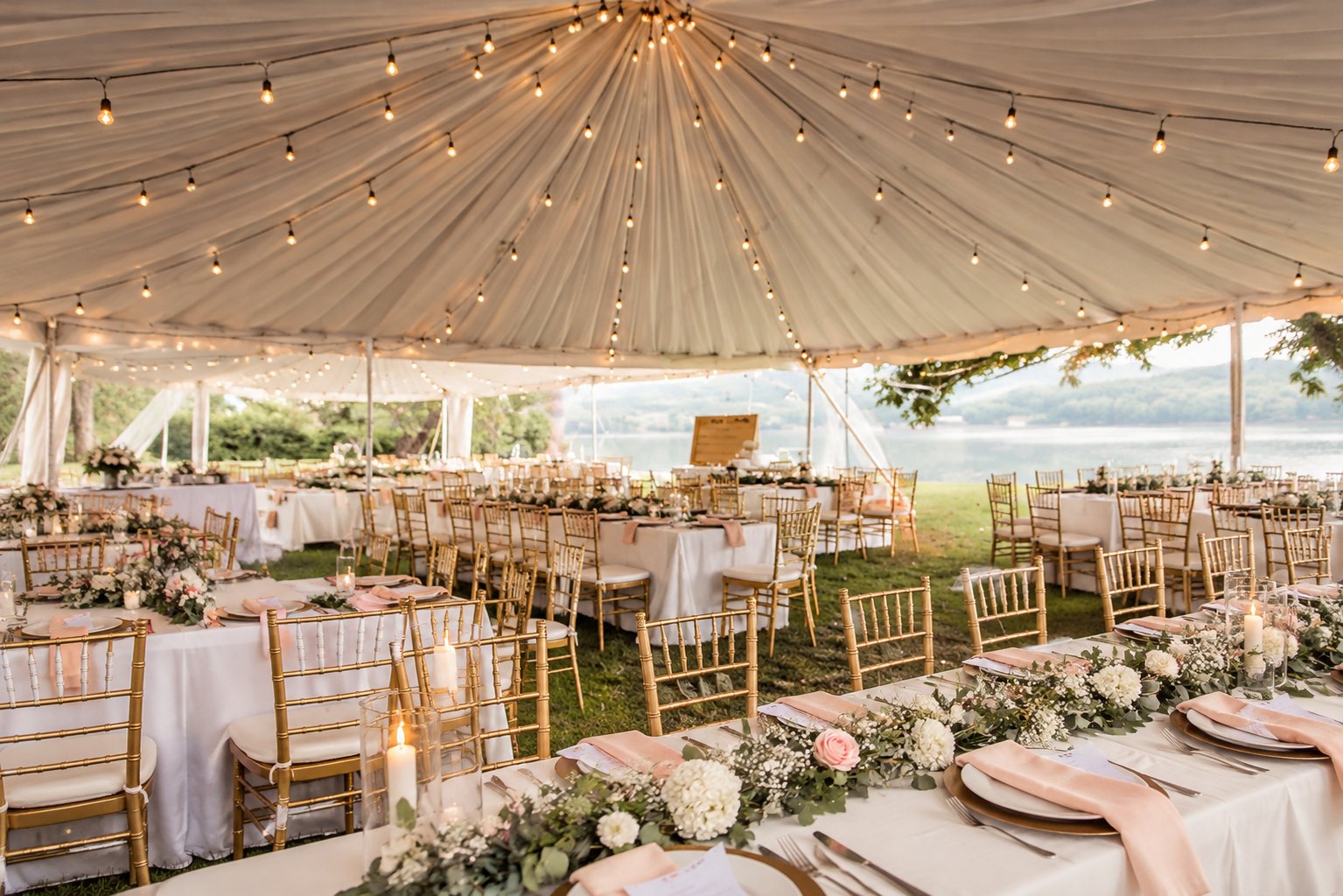 Dallas-Ft. Worth Lakeside Garden Wedding Inspiration