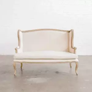 Love seat rental Dallas-Ft. Worth, TX