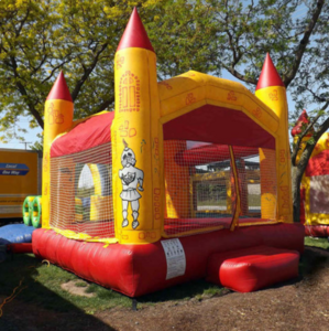 15' x 15' Castle bounce house rental Chicago, IL