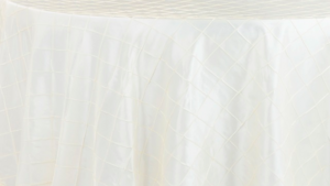 Pintuck - Ivory - 108x132 rental San Antonio, TX