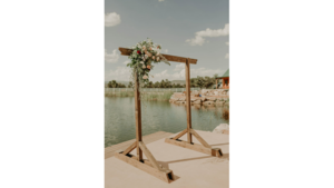 Wood Arch (2 Legs) rental Southern Utah, UT