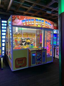 Giant Claw Machine rental New York, NY