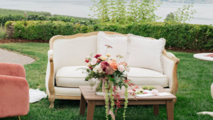 Vintage White Couch rental Leavenworth - Wenatche Valley, WA
