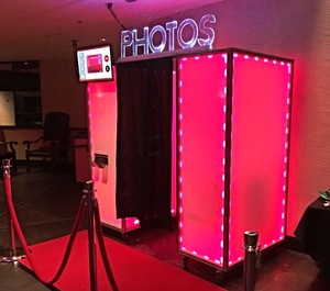 Sit Down LED Photo Booth (Style B) rental Dallas-Ft. Worth, TX