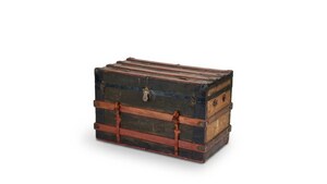 Vintage Coffee Table Trunk rental Austin, TX