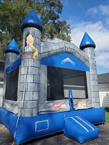 Castle Moonwalk rental Milwaukee, WI
