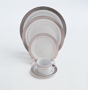 Estate Platinum Band Dinnerware rental Milwaukee, WI
